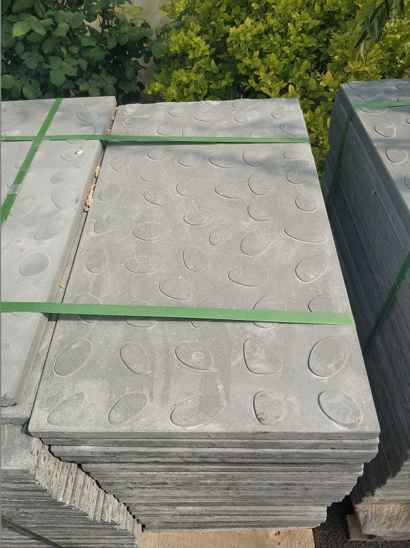 有機(jī)復(fù)合電纜溝蓋板是什么材質(zhì)及使用范圍？