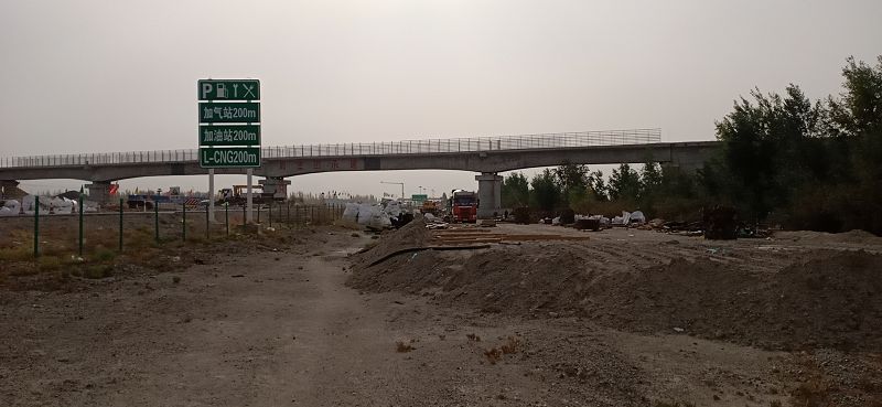 復(fù)合電纜溝蓋板敷設(shè)時的注意事項？