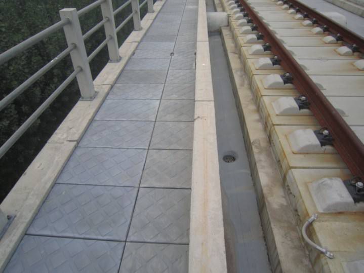 工業(yè)RPC蓋板的加工制造