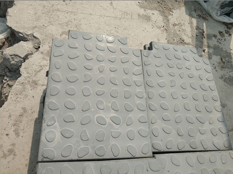 高鐵RPC蓋板的性價比